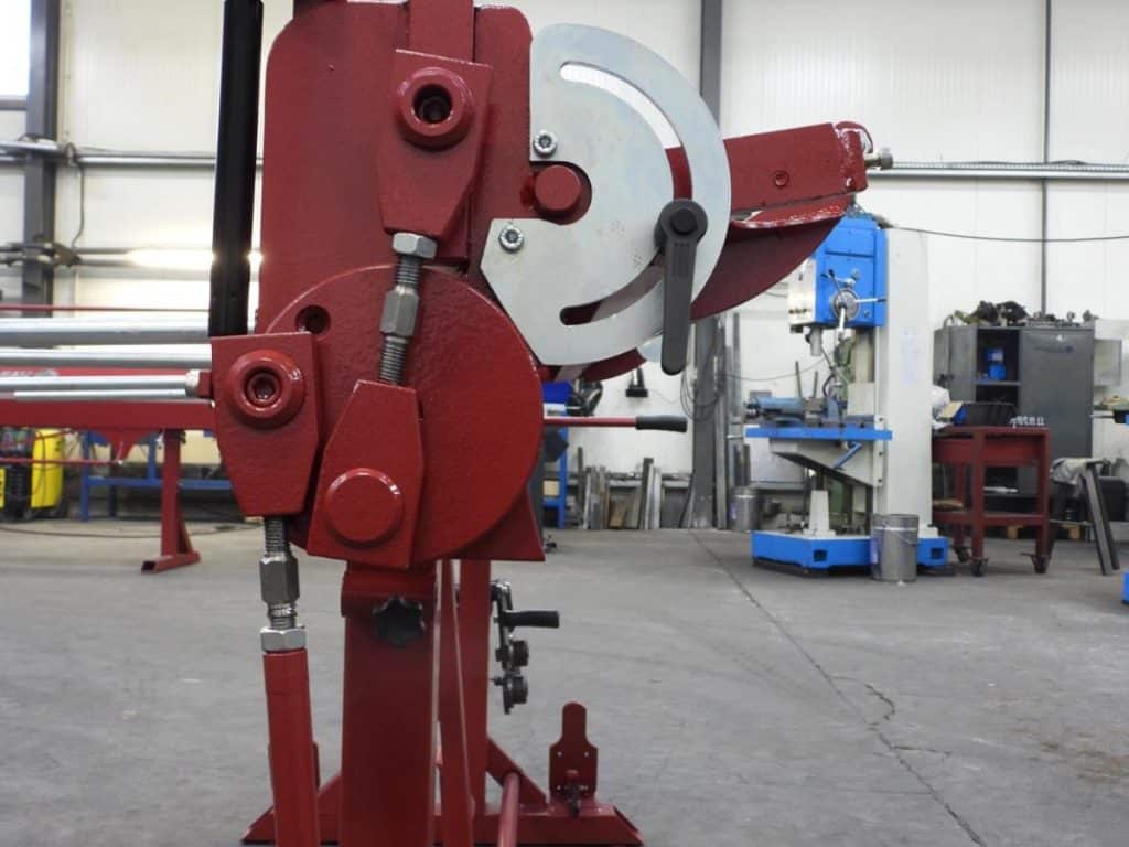 AbkantbankBlechbiegemaschineHerstellerAbkantbnkeBlechmaschinenfrBlechSchereHandfalzmaschineHandfalzmaschineBiegemaschineBiegemaschine x
