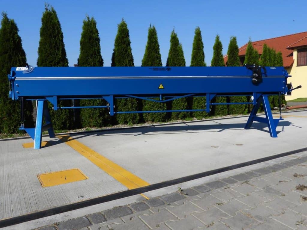 AbkantbankBlechbiegemaschineHerstellerAbkantbnkeBlechmaschinenfrBlechSchereHandfalzmaschineHandfalzmaschineBiegemaschineBiegemaschinekopia  x