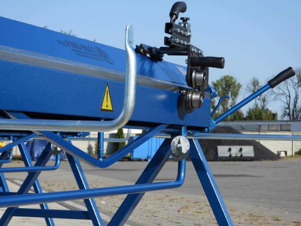 BiegemaschineWulstgertGlattwalzmaschinePRODMASZPRODMASZGlattwalzmaschineBlechmaschinenGlattwalzmaschineMaschinenfrDachdecker  x