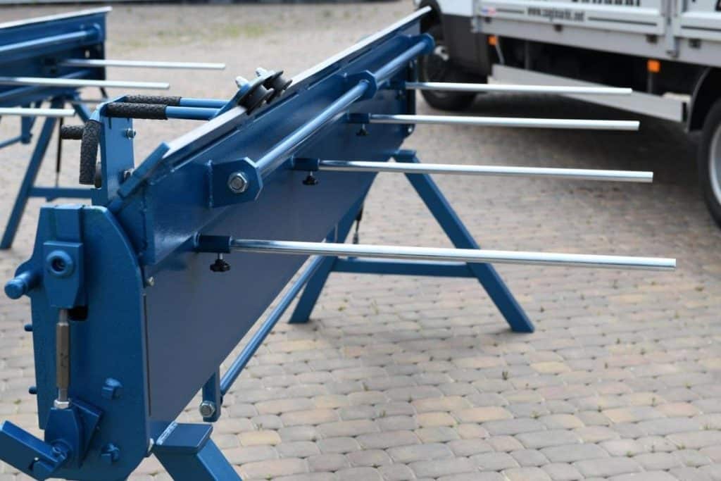 zgr    x